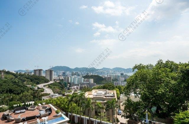 CLEAR WATER BAY SCENIC VILLA