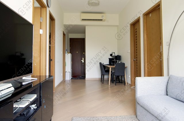 PARK MEDITERRANEAN TWR 01