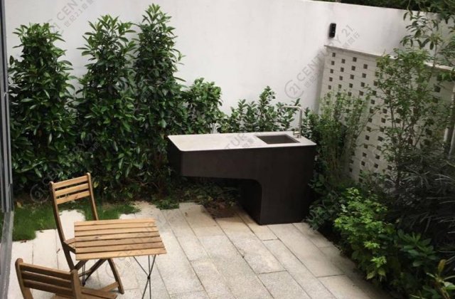 MOUNT PAVILIA TWR 23