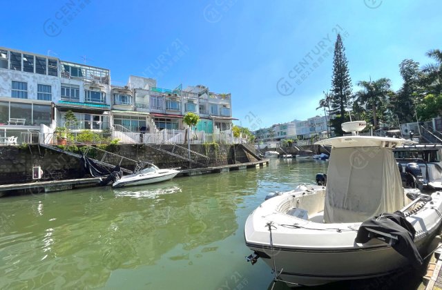 2,000'Huge Garden,Park 4 Cars,Private Pontoon