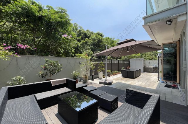 MOUNT PAVILIA WITH 1100' GARDEN