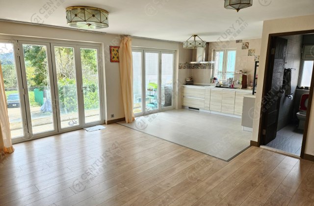 SAI SHA  ROAD VILLAGE HOUSE